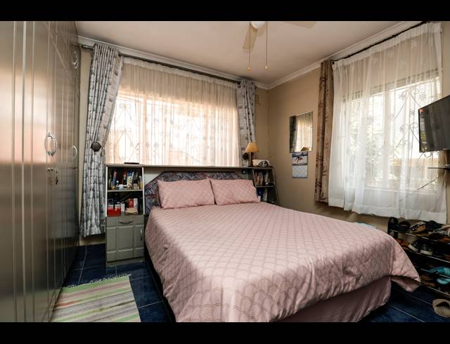 3 BEDROOM HOUSE FOR SALE IN KENVILLE